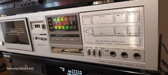 Toshiba tape deck