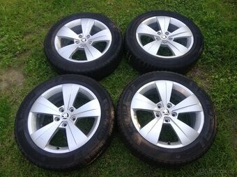 alu Škoda Superb III zimní 215/55/17 Michelin Alpin