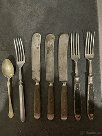 Starožitné příbory pro sběratele