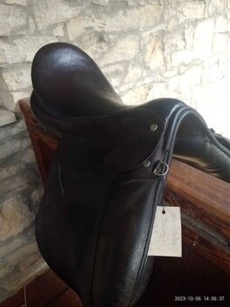 anglické sedlo barnsby