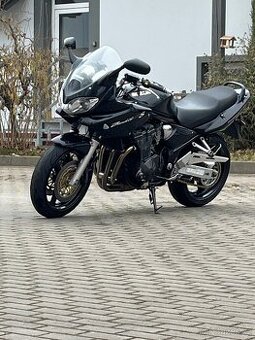 Suzuki bandit 1200s