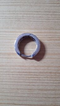 Náušnice a piercingy z chirurgické oceli