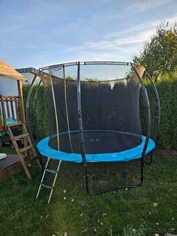 Trampolina