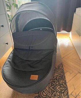 Trojkombinace kočárek, korbička, autosedačka