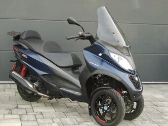 PIAGGIO MP3 500 HPE 2021 ABS ASR ZPÁTEČKA ,,B" řidičák