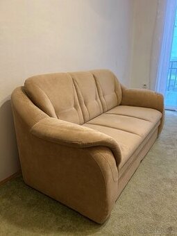 PRODÁM ČALOUNĚNÝ ROZKLÁDACÍ GAUČ