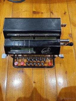 Prodam psací stroj a pocitacku
