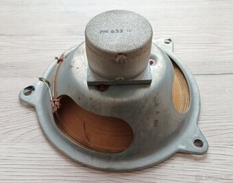 Reproduktor do starého rádia, plně funkční, testován