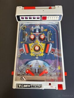 Retro Pinball hra Pinngg Ball Flipper