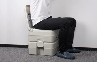 Chemická toaleta Seaflo Portable Toilet – NOVÁ, nepoužitá