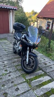 Fazer 600
