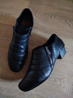 Černé boty Rieker, vel. 38