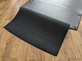 Škoda Superb 3 - Gumový originální rozkládací koberec - nový