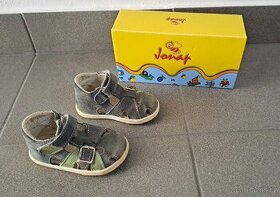Chlapecké sandálky