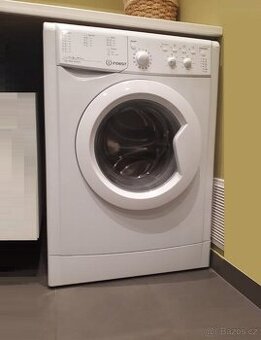 40cm úzká A+ pračka Indesit 1000ot DOPRAVA
