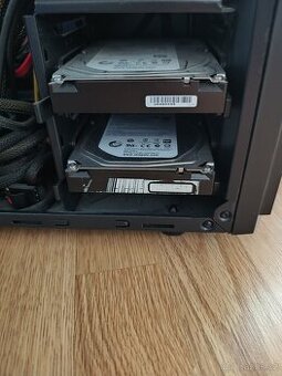 2 x HDD 3TB