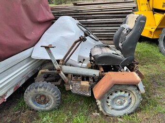 Prodám malotraktor bez motora - 1