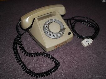 Starý telefon Tesla