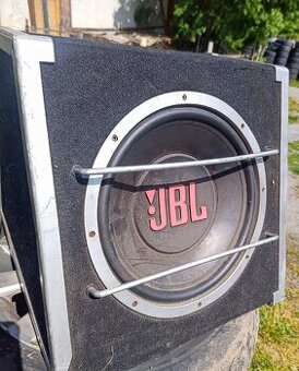 Subwoofer JBL 1000w + zesilovač Ground Zero 4.120 MK2