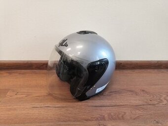Helma na moto