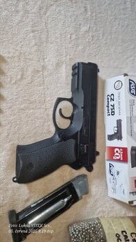 CZ 75D Compact CO2 s bohatým příslušenstvím