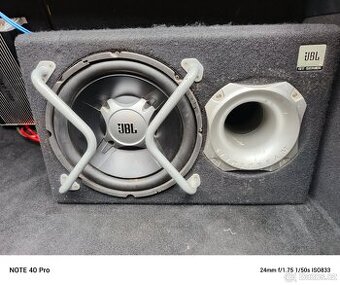 Subwoofer+zesilovač