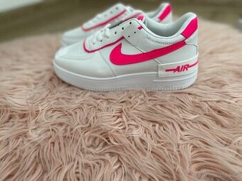 Tenisky Nike