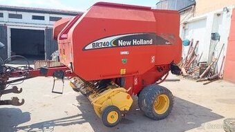 Lis New Holland