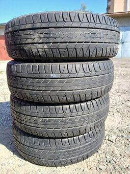 letni pneu goodride 165/70 R13 se vzorkem 4,5mm