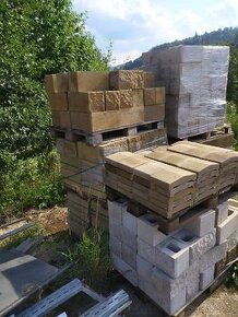 Betonové plotové tvárnice
