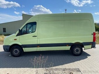 VW Crafter 2.5 TDI ( 100 kW), r.v. 2010, 6 st. manuál, klima