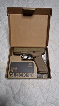 Prodám krátkou vzduchovku Glock 19X 4,5mm