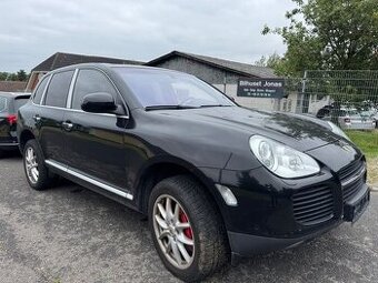Porsche Cayenne Turbo 4,5 Turbo 450 HK