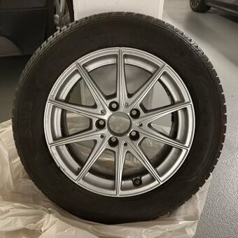 Sada 4x alu kol Mercedes 16" + zimní pneu