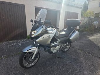 Honda NT 700 V Deuville