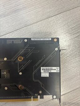 ASUS STRIX GAMING GeForce GTX 1060 6GB