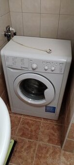 Automatická pračka