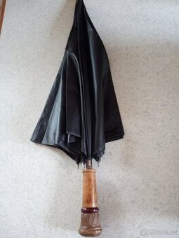 Starožitný deštník