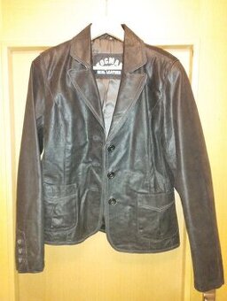 Krasne nove sako Kocman vel. 38