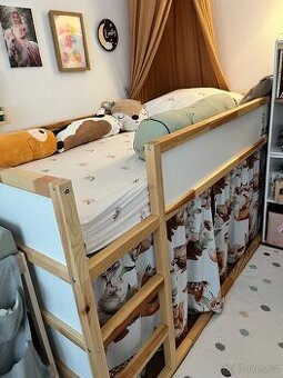 Oboustranná patrová postel Ikea