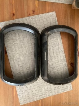 Škoda 1203 rámečky svetel