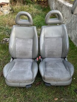 Sedadla VW Golf 4 / Bora - kůže / alcantara + tapce