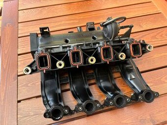 Komplet sání s výřivými klapkami - BMW E91 motor M47