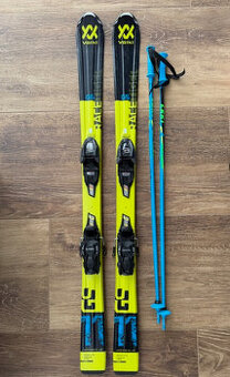 Juniorské lyže VOLKL Racetiger GS130 + hůlky