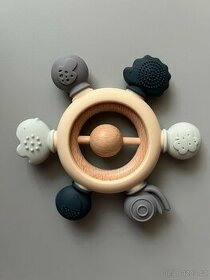 Nové kousátko kolečko silikon/ dřevo pro miminko