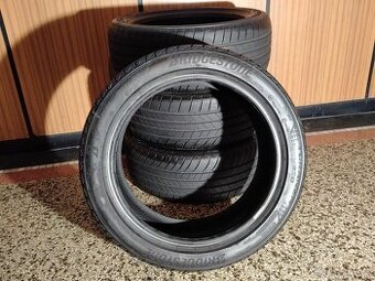 Nové Letní pneu Bridgestone Turanza 215/45 R17 91V, DOT 4024