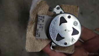 Whirlpool AKZ 669 motorek grilu