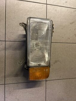 Světlo audi 80 B2 hella