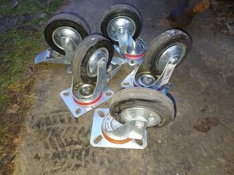 Pojezdová kolečka gumová