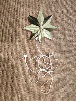 Vánoční hvězda svítící